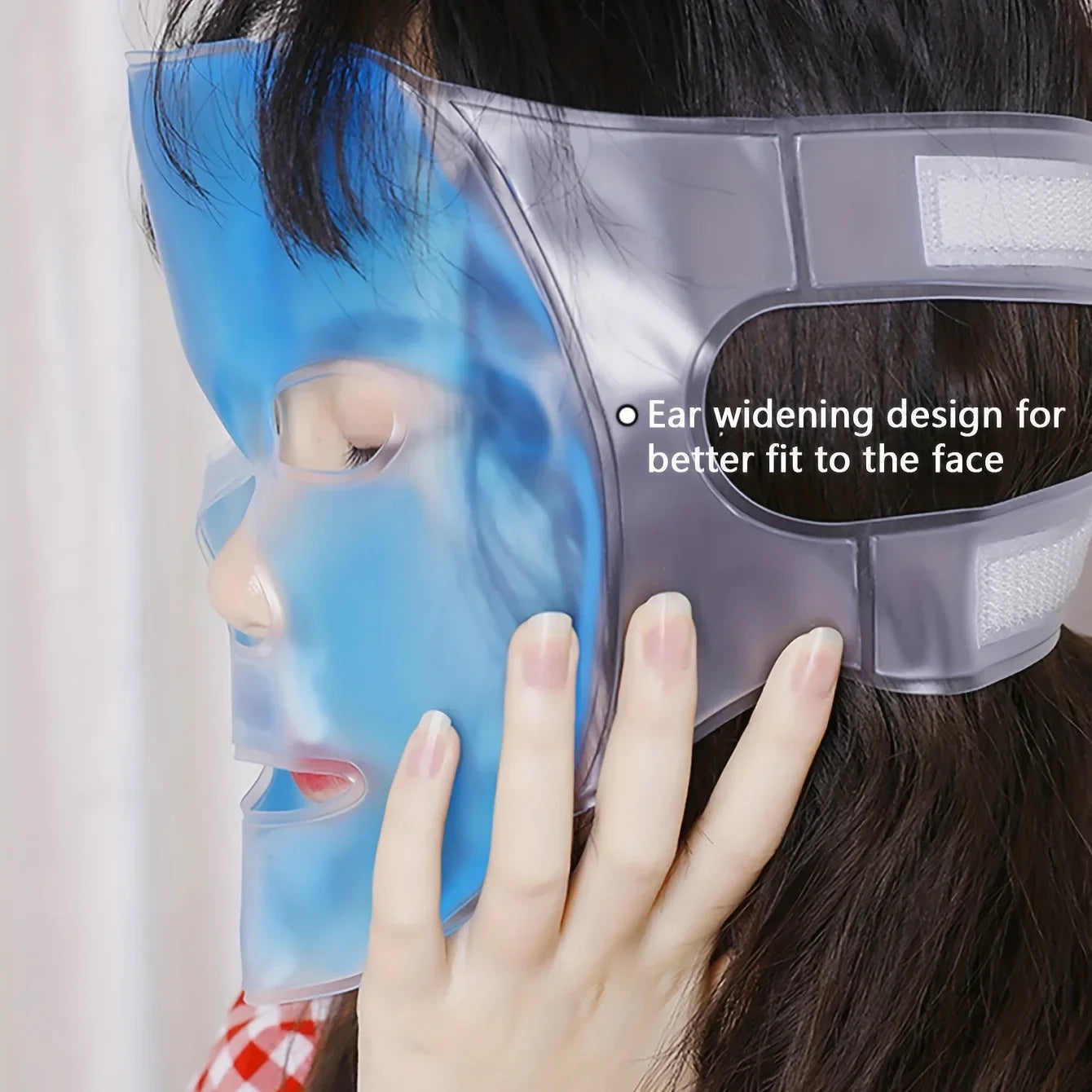 Cooling gel mask blue color detail